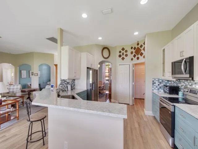 Kitchen/Living Room - this furniture has since been removed.