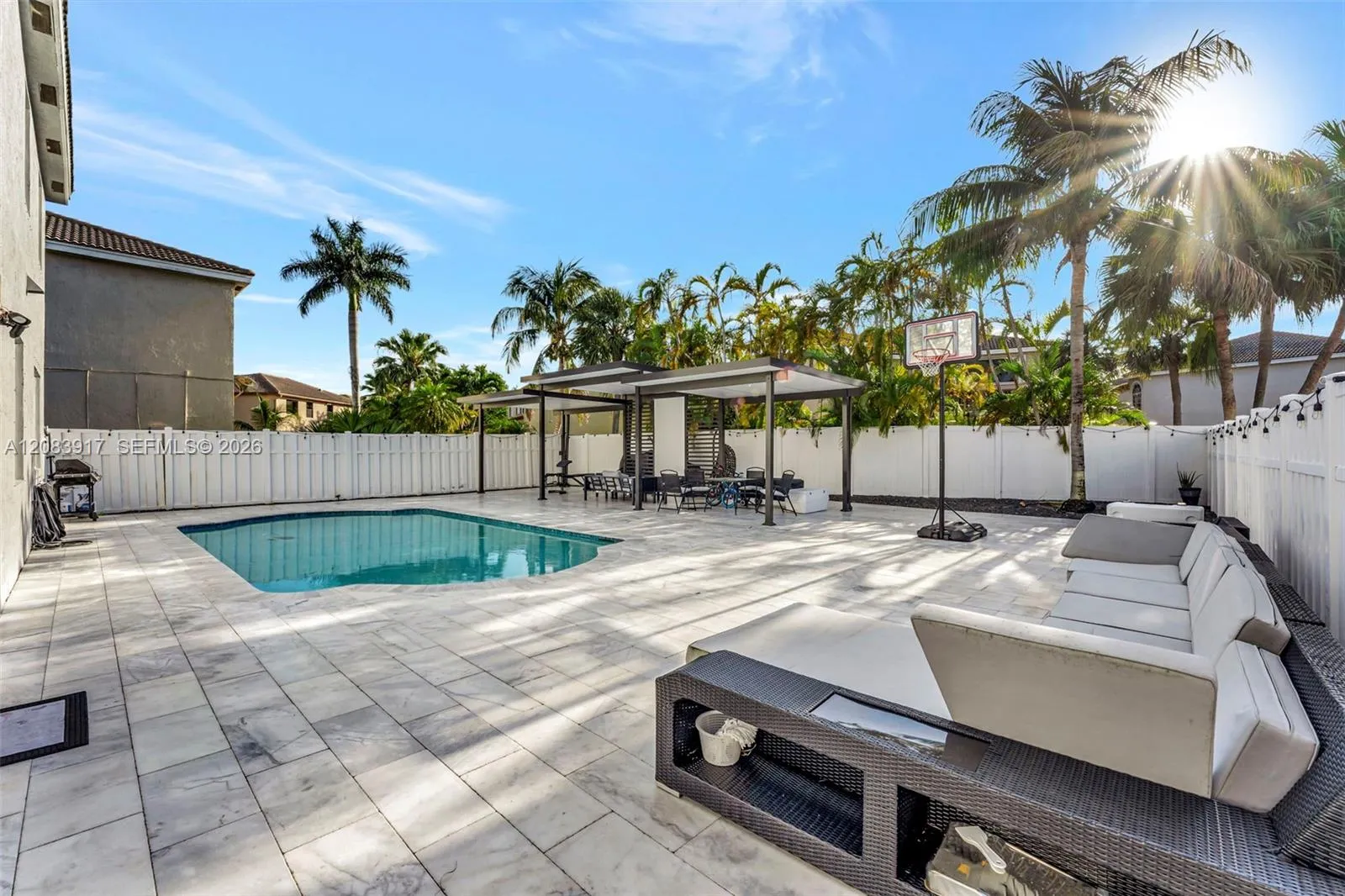 Property photo 25