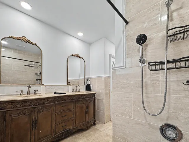 image00047