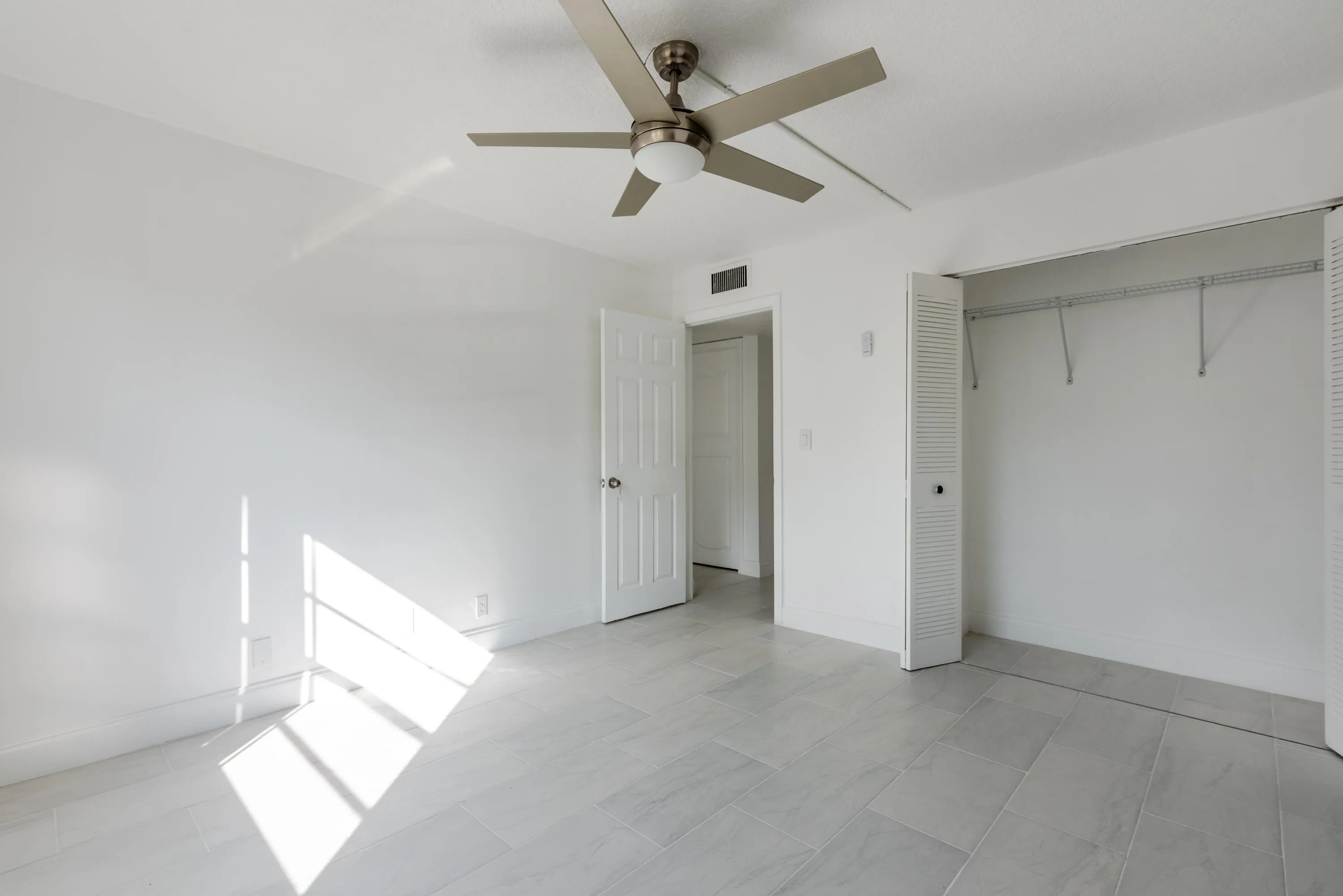 108 Normandy Ln, C-27