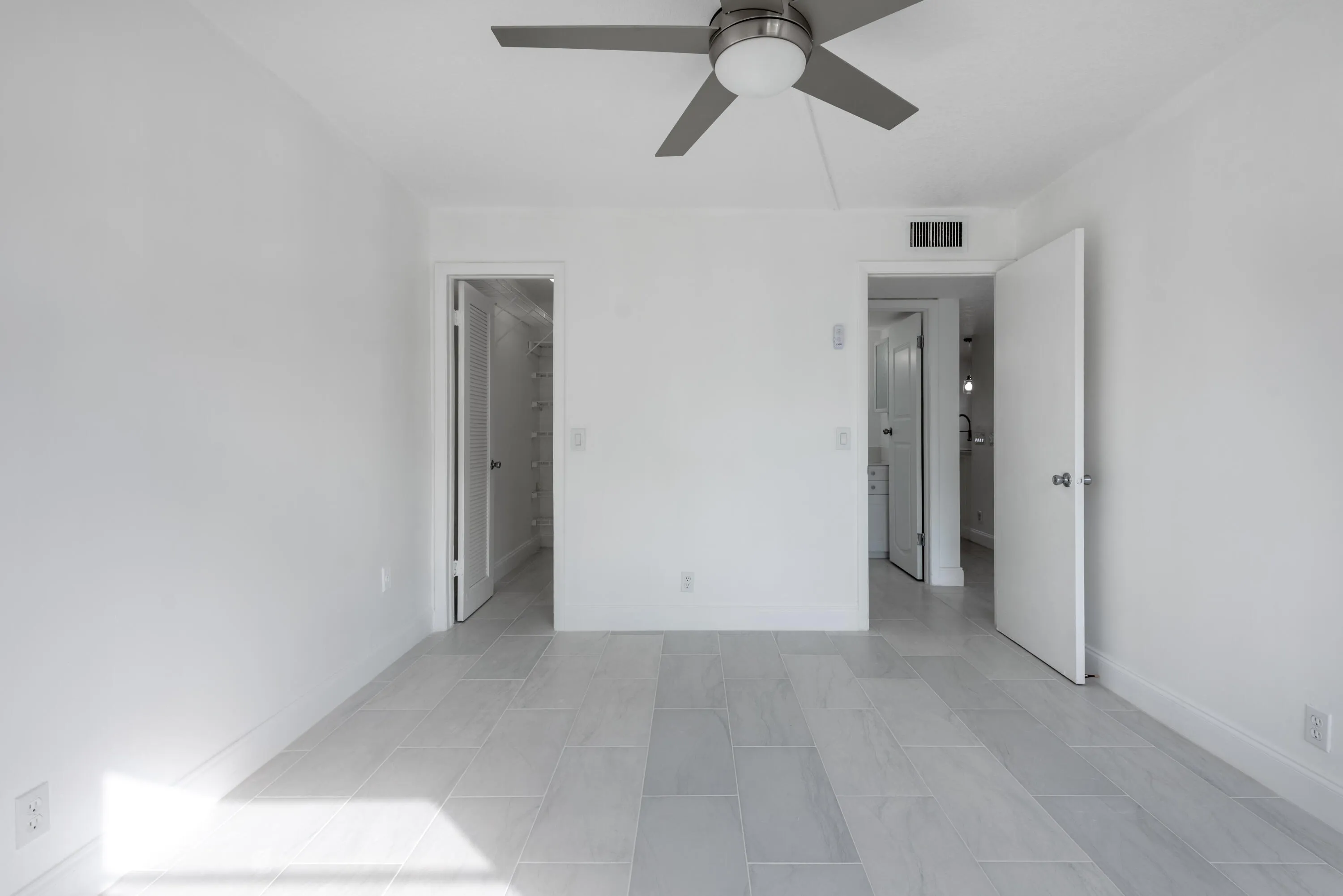 108 Normandy Ln, C-19