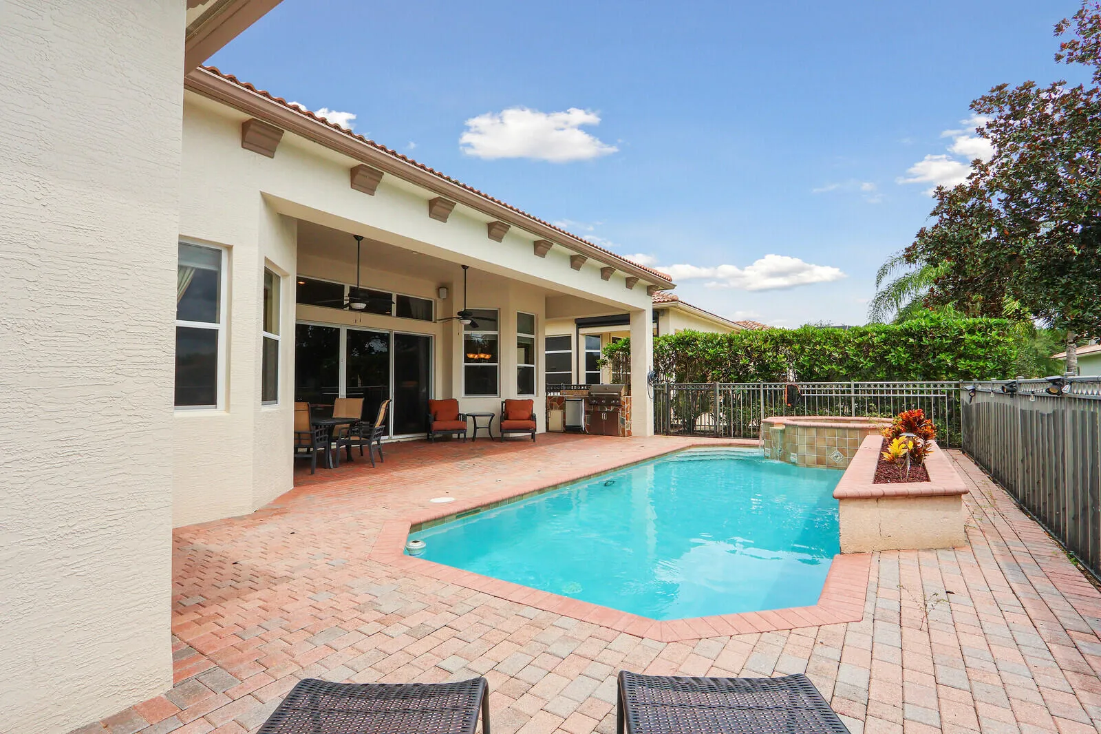 Property photo 37