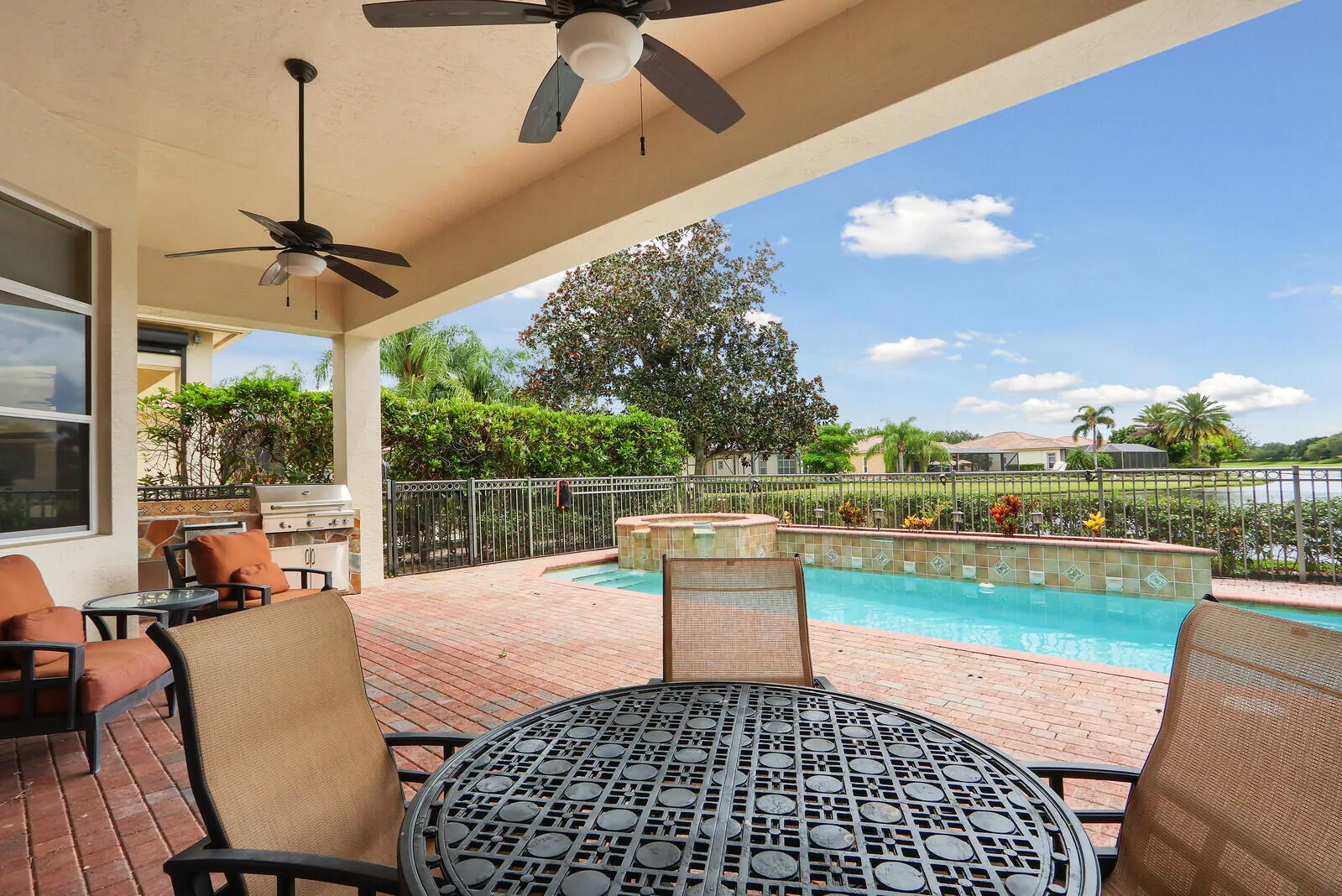 Property photo 38