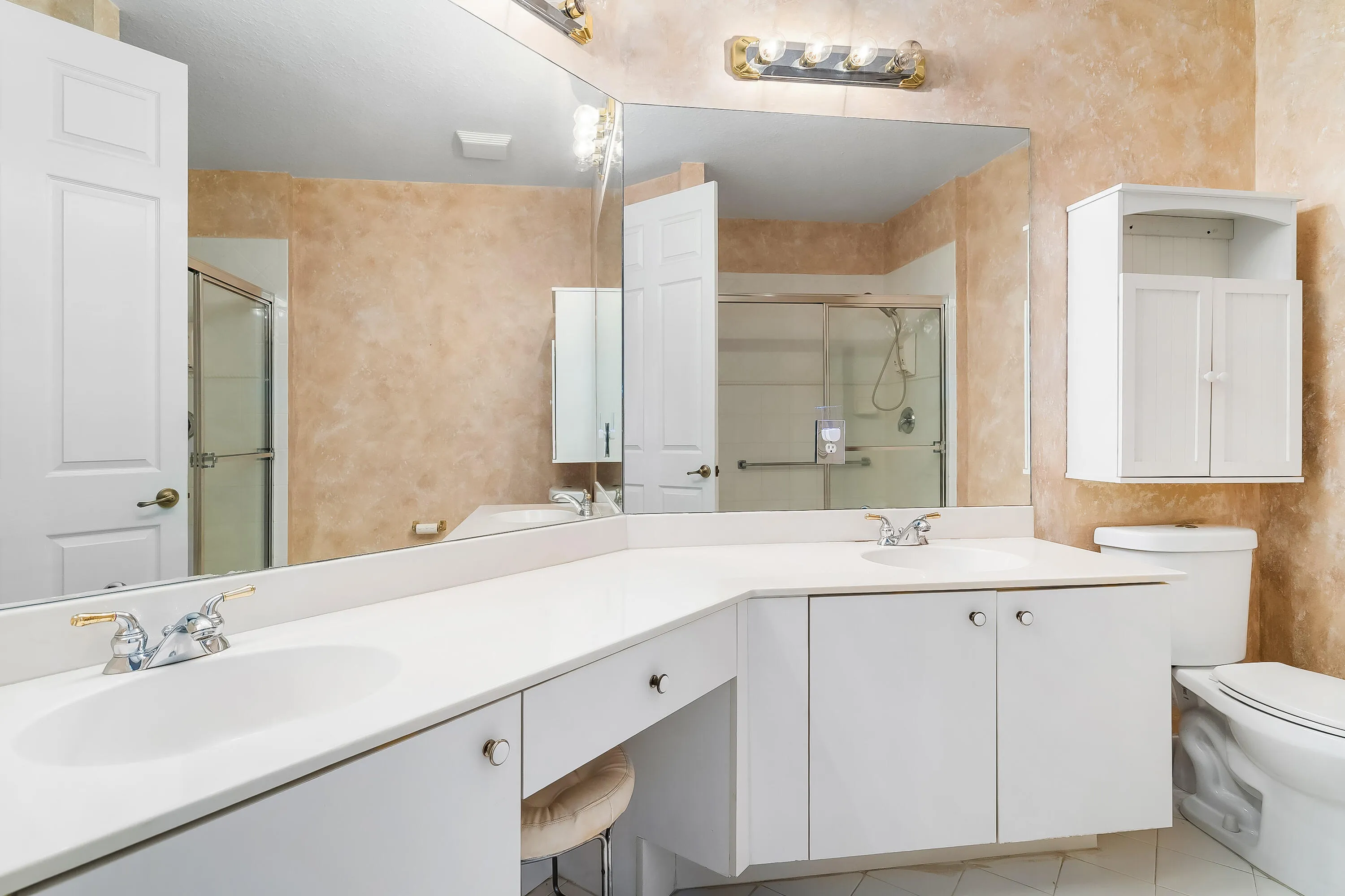 Dula sinks
