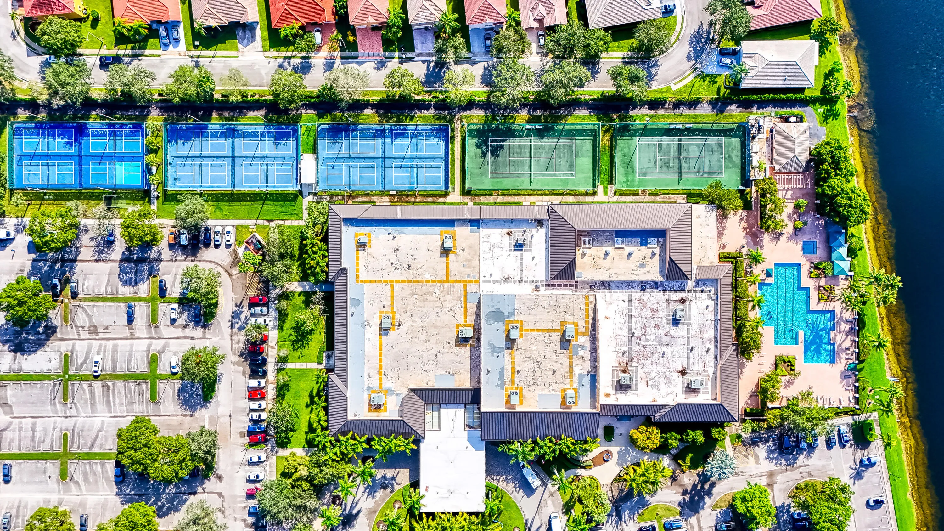 KINGS POINT IN TAMARAC