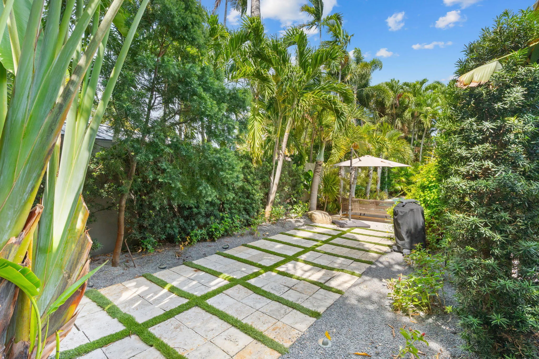 39-web-or-mls-1500 Middle River Dr, Fort