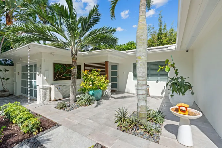 59-web-or-mls-1500 Middle River Dr, Fort