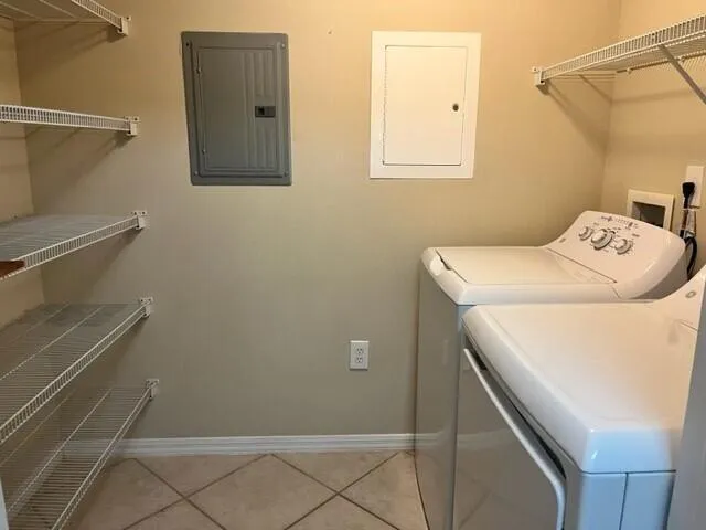 Laundry Rm