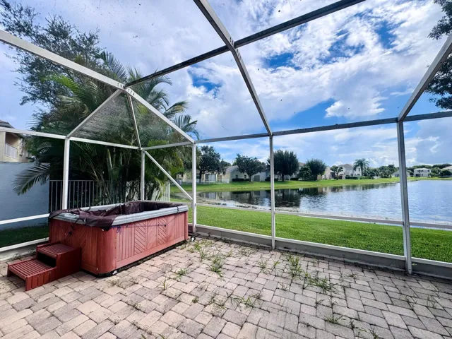 Screened patio