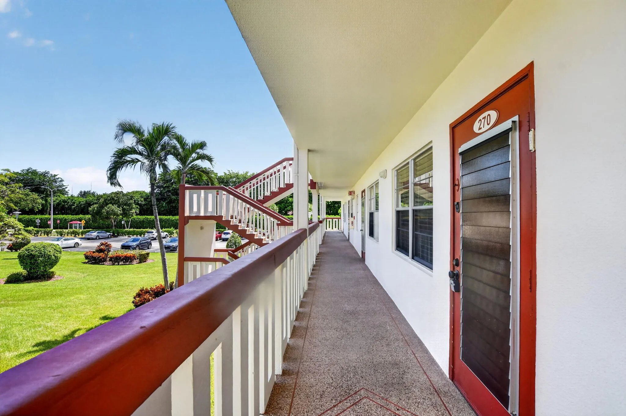 Inside Corner Unit