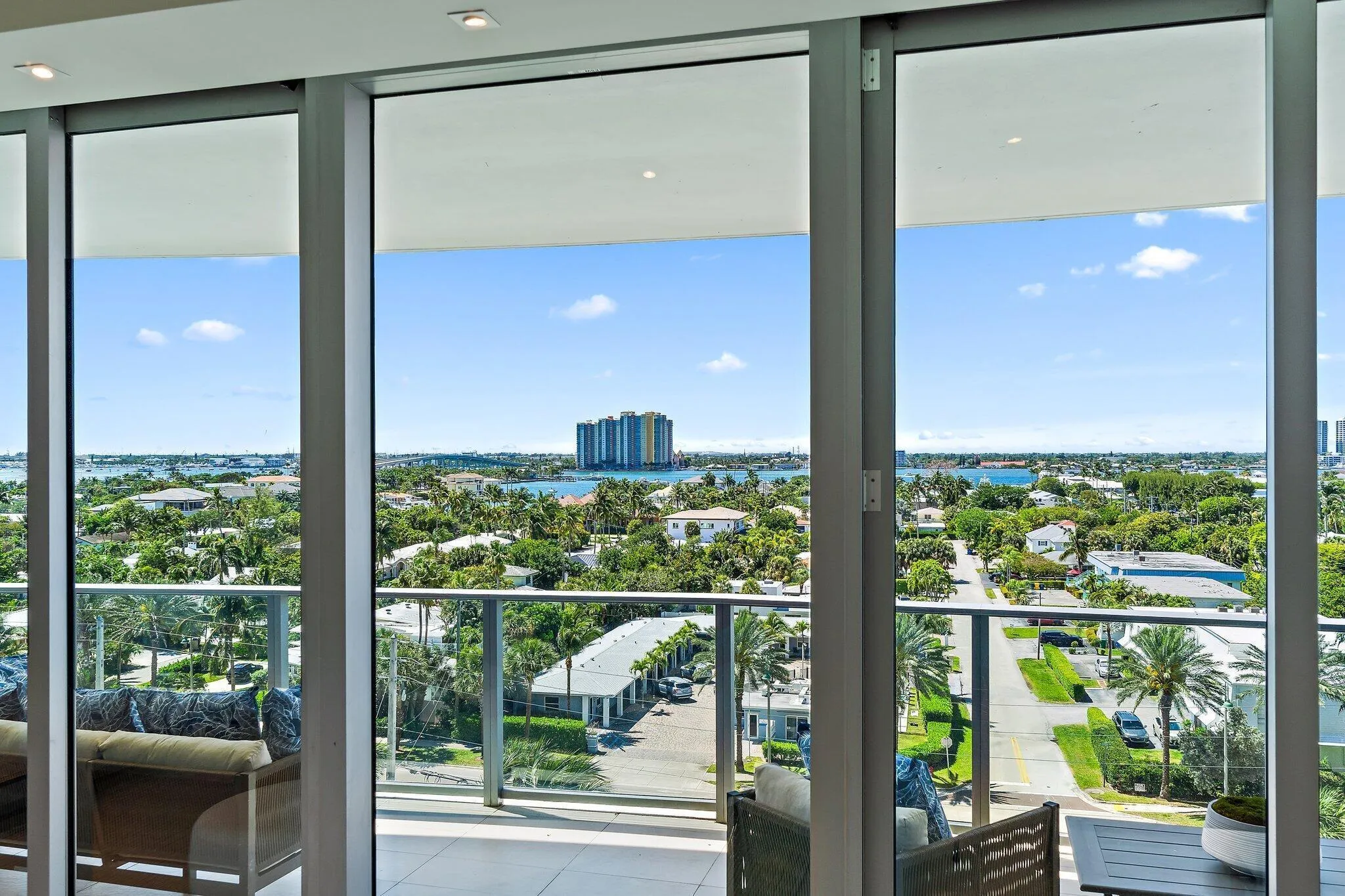 072-3100NOceanDr-701P-SingerIsland-SMALL