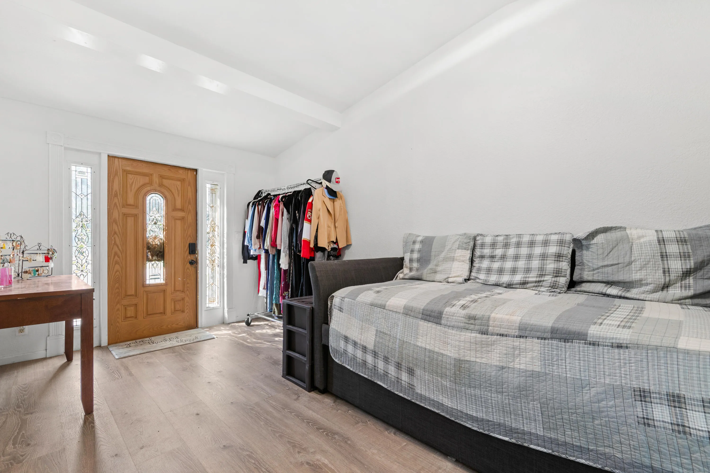 5581 Calico Rd_Large-13