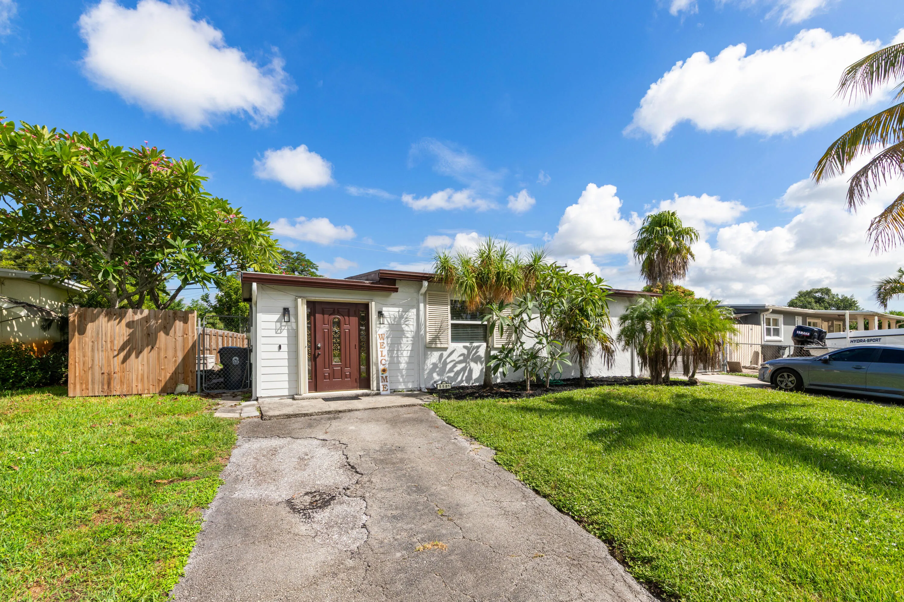 5581 Calico Rd_Large-2