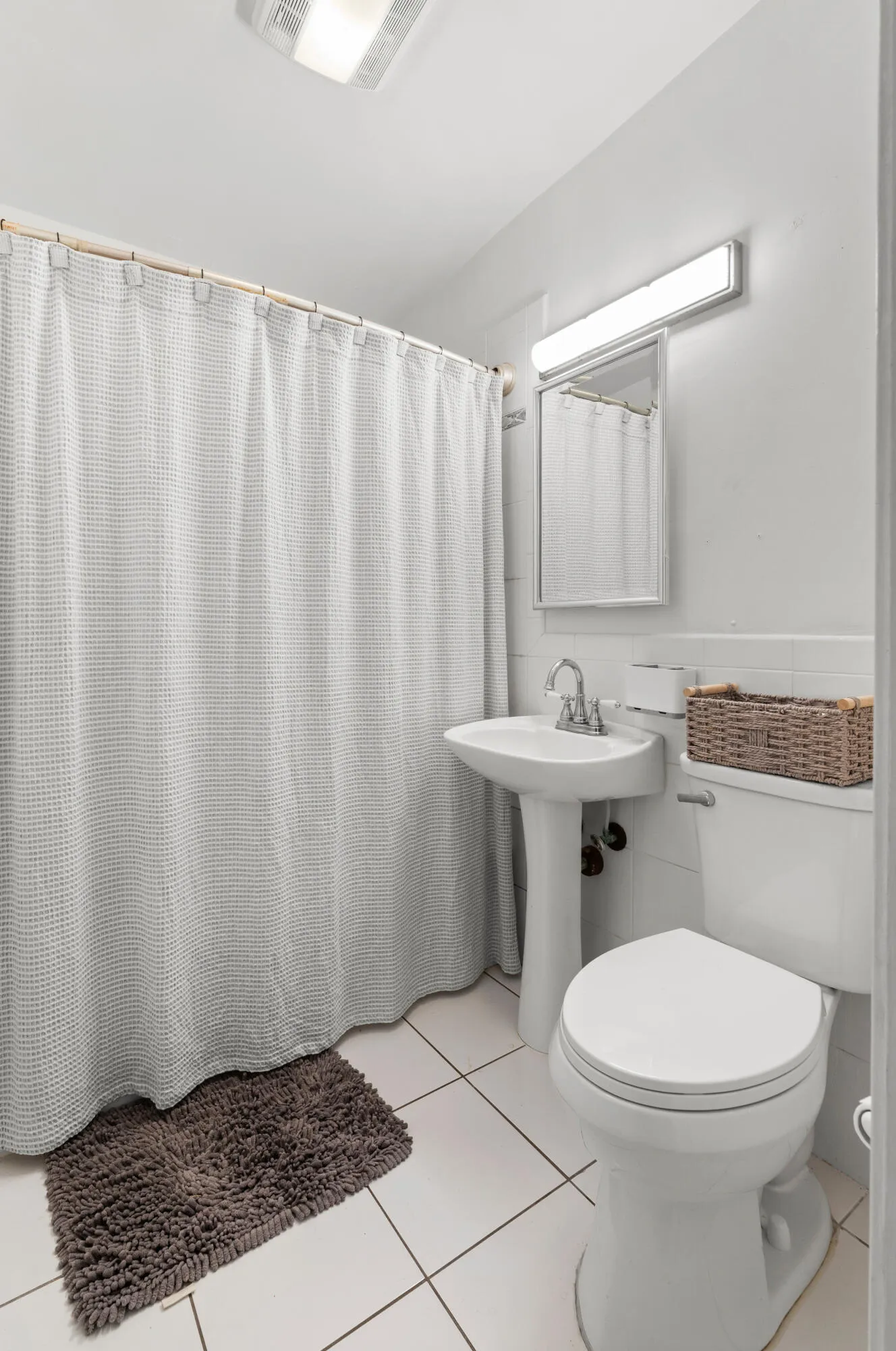 5581 Calico Rd_Large-16
