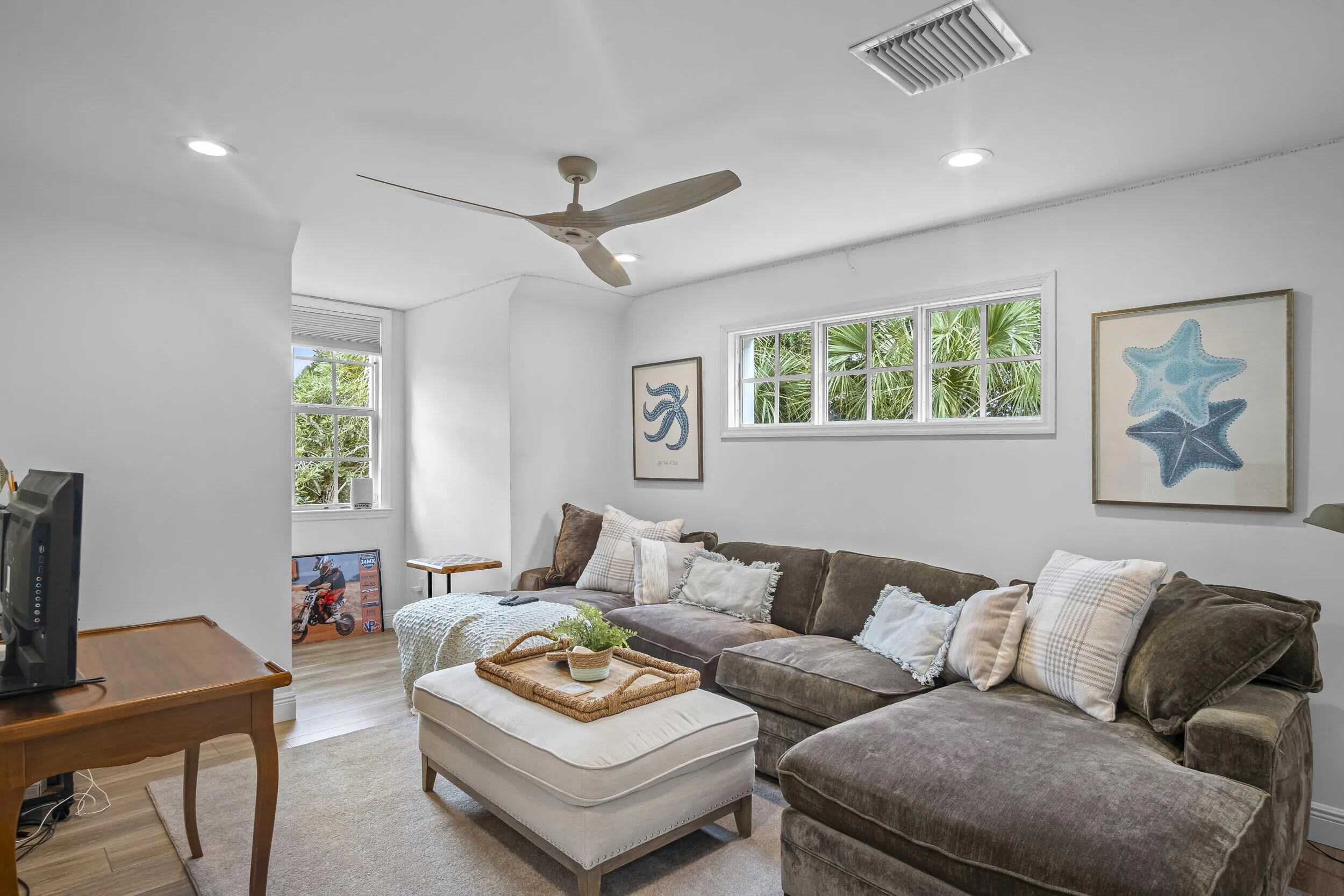 4786 ridgewood rd-50