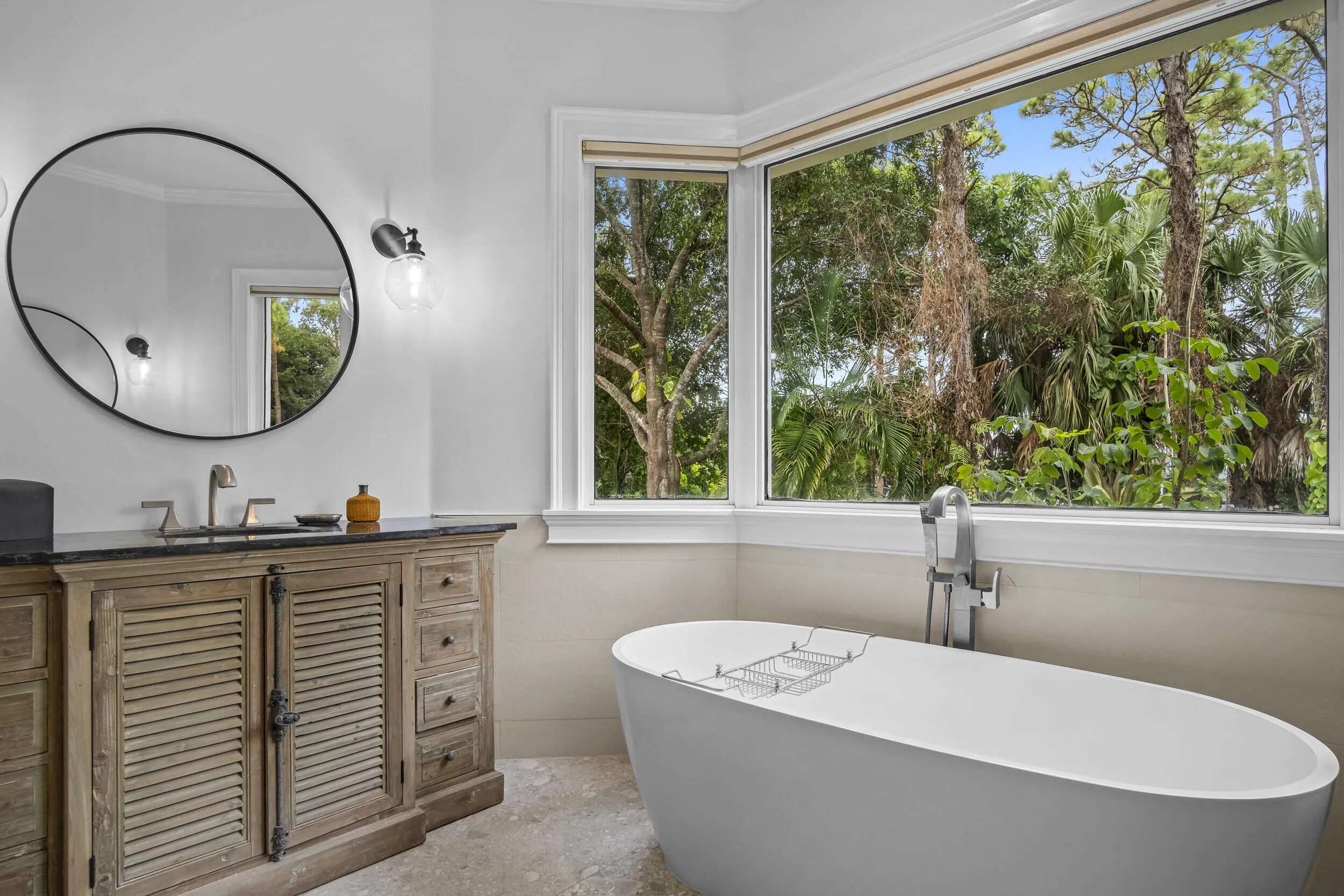 4786 ridgewood rd-44