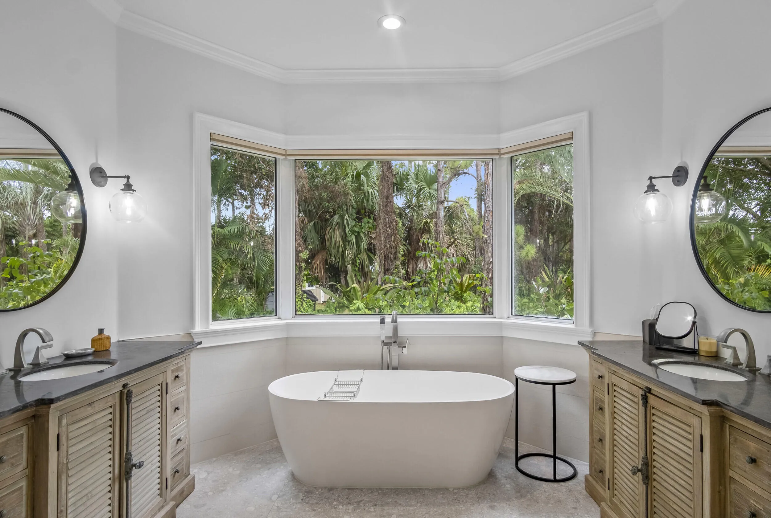 4786 ridgewood rd-41