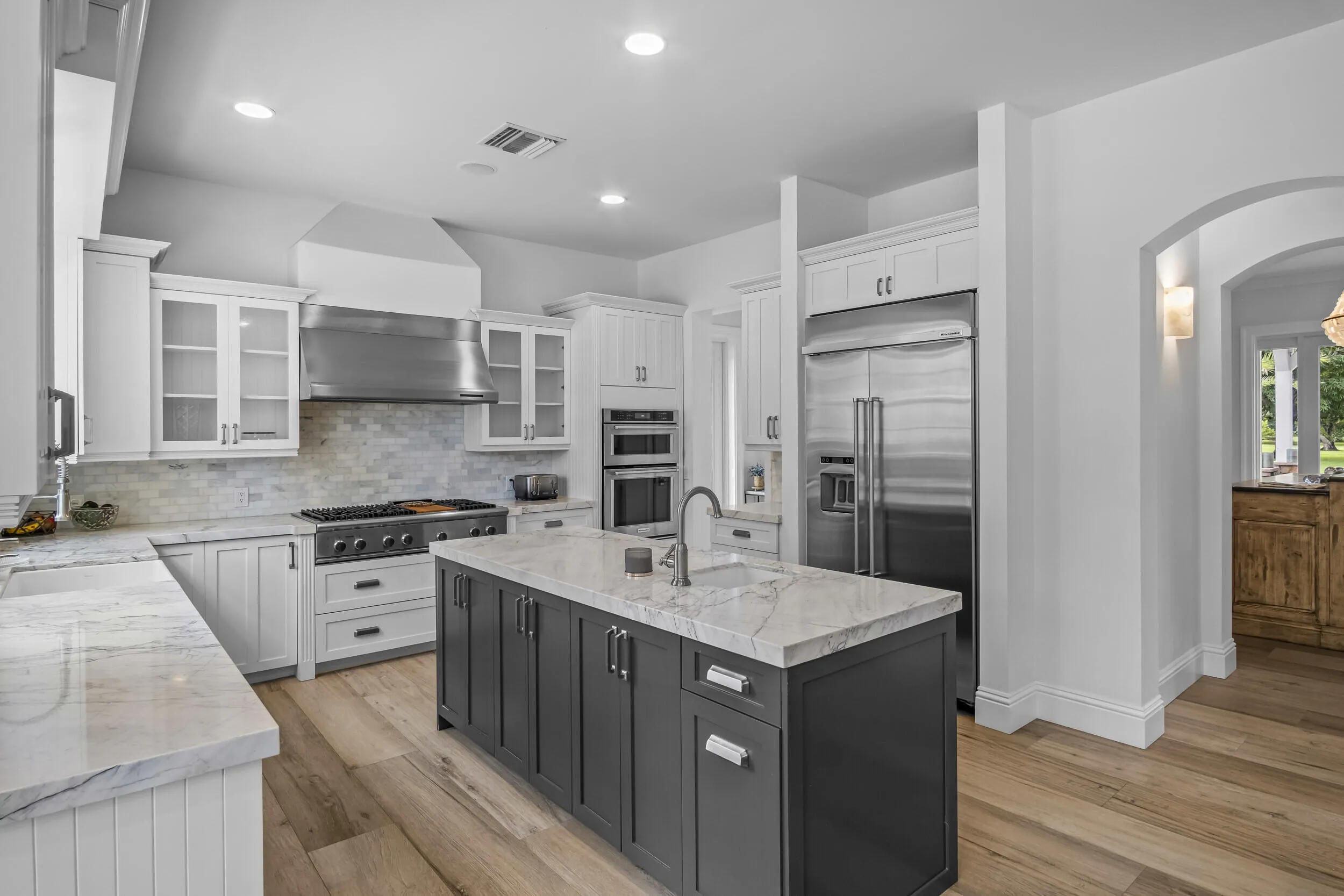 4786 ridgewood rd-18