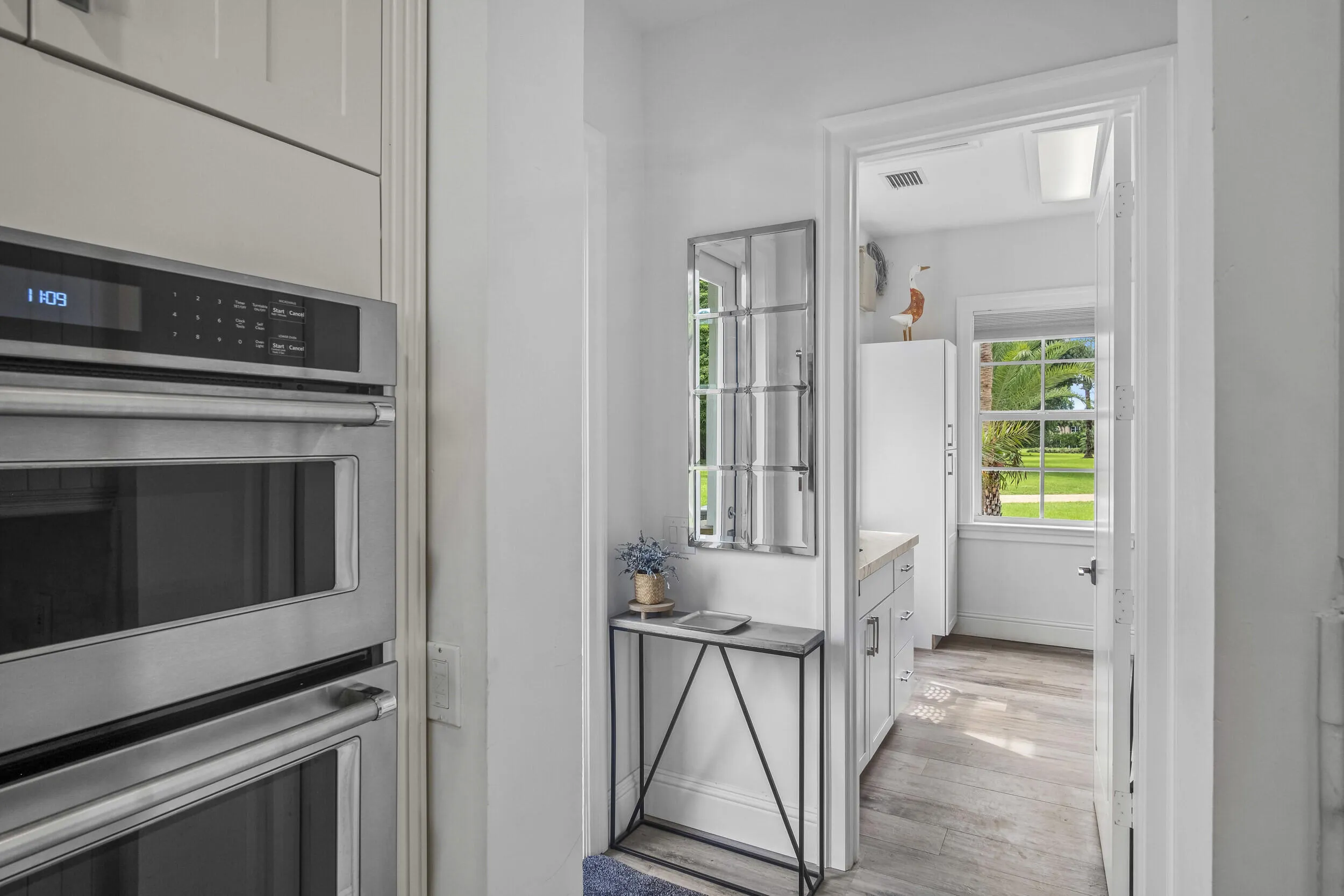 4786 ridgewood rd-21