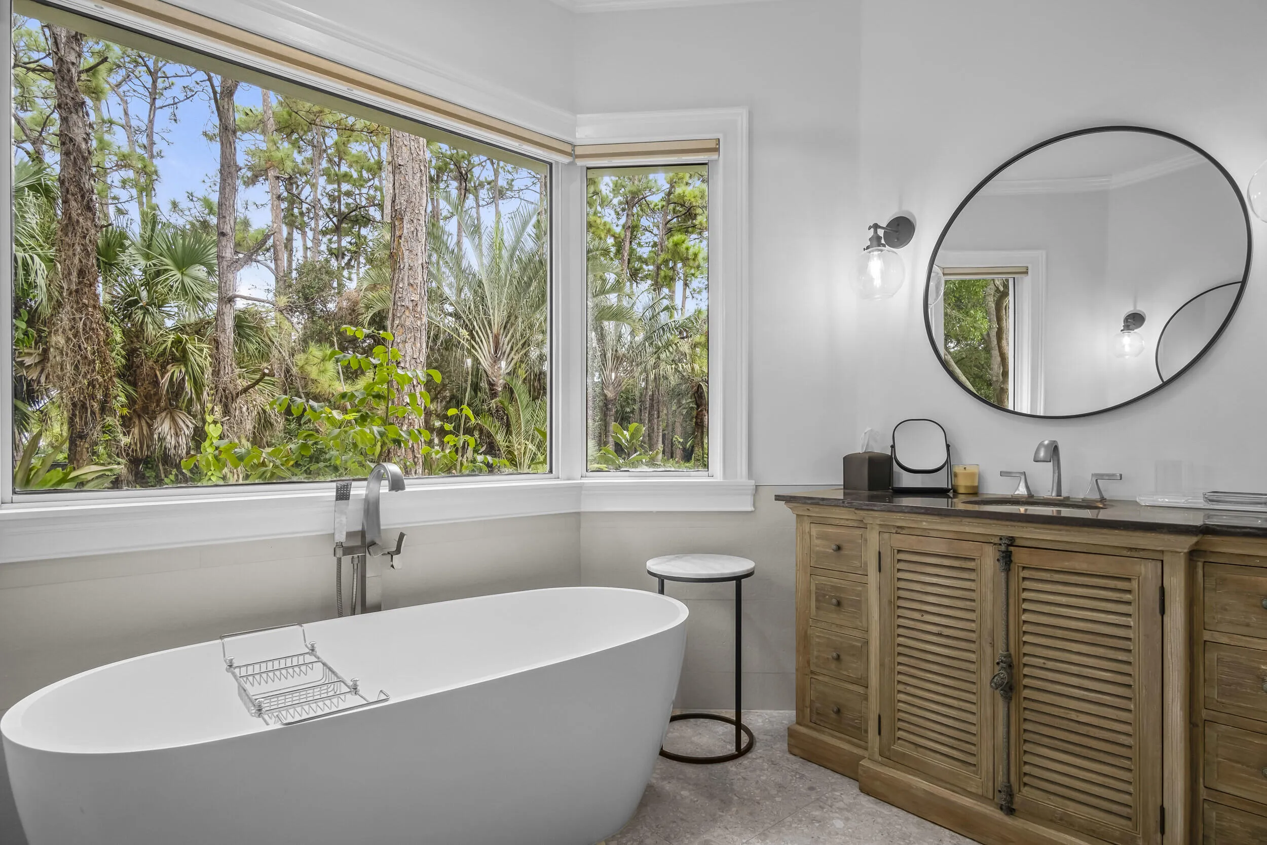 4786 ridgewood rd-45