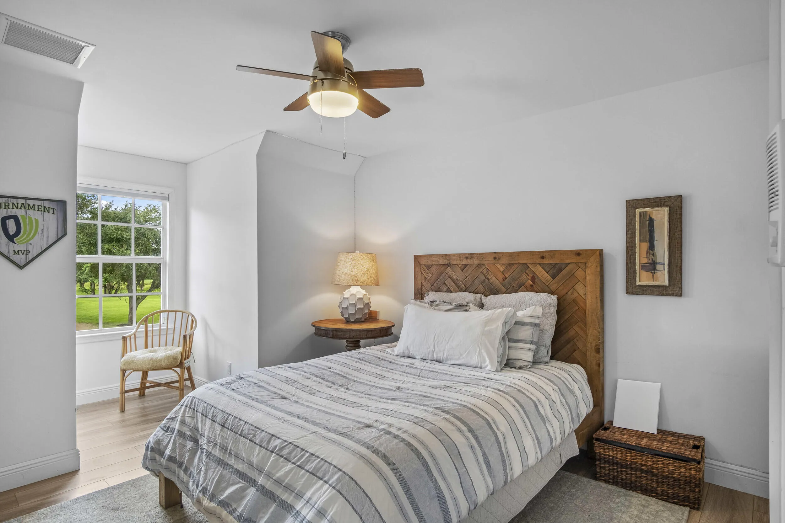 4786 ridgewood rd-60