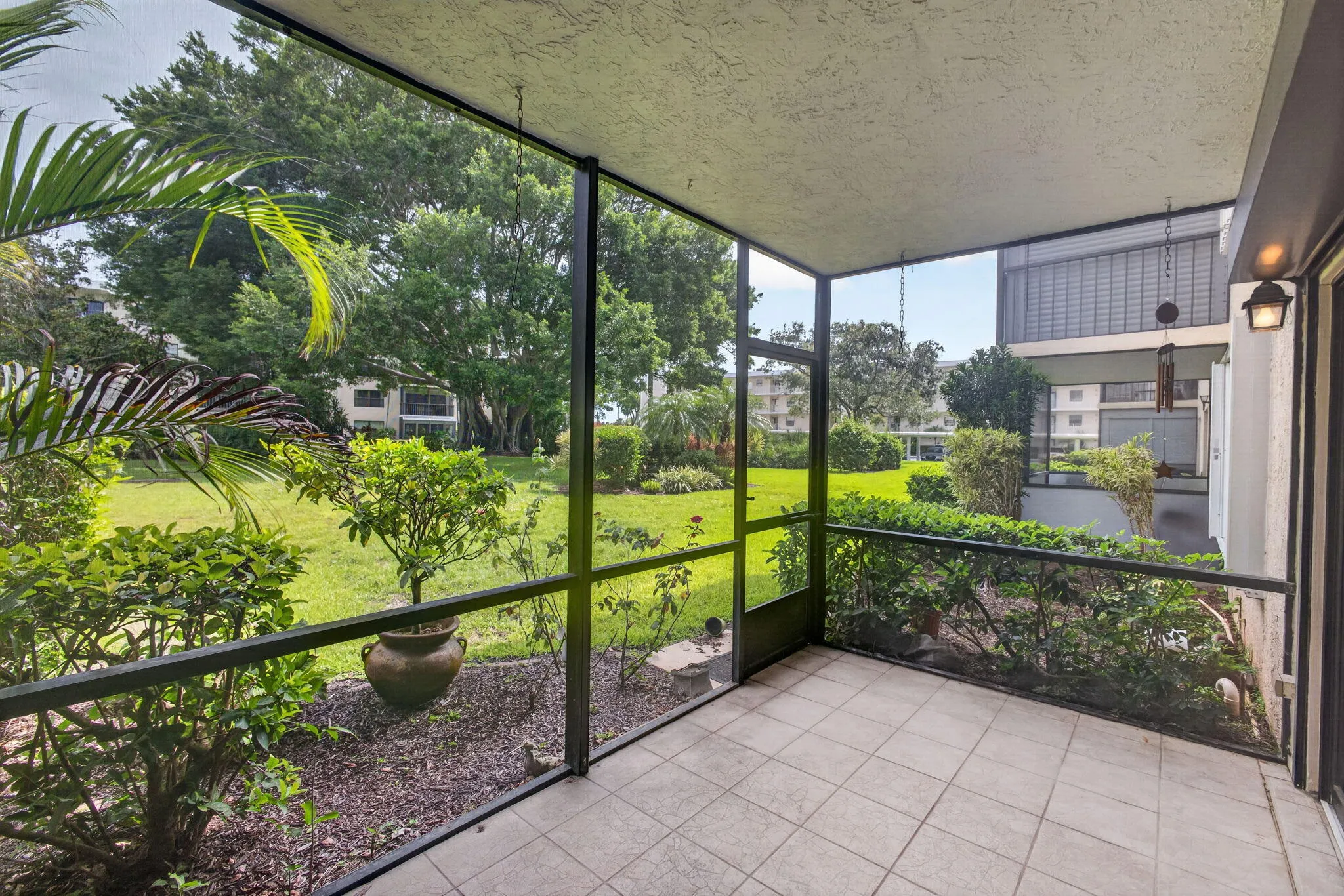 46-web-or-mls-5D1A9623