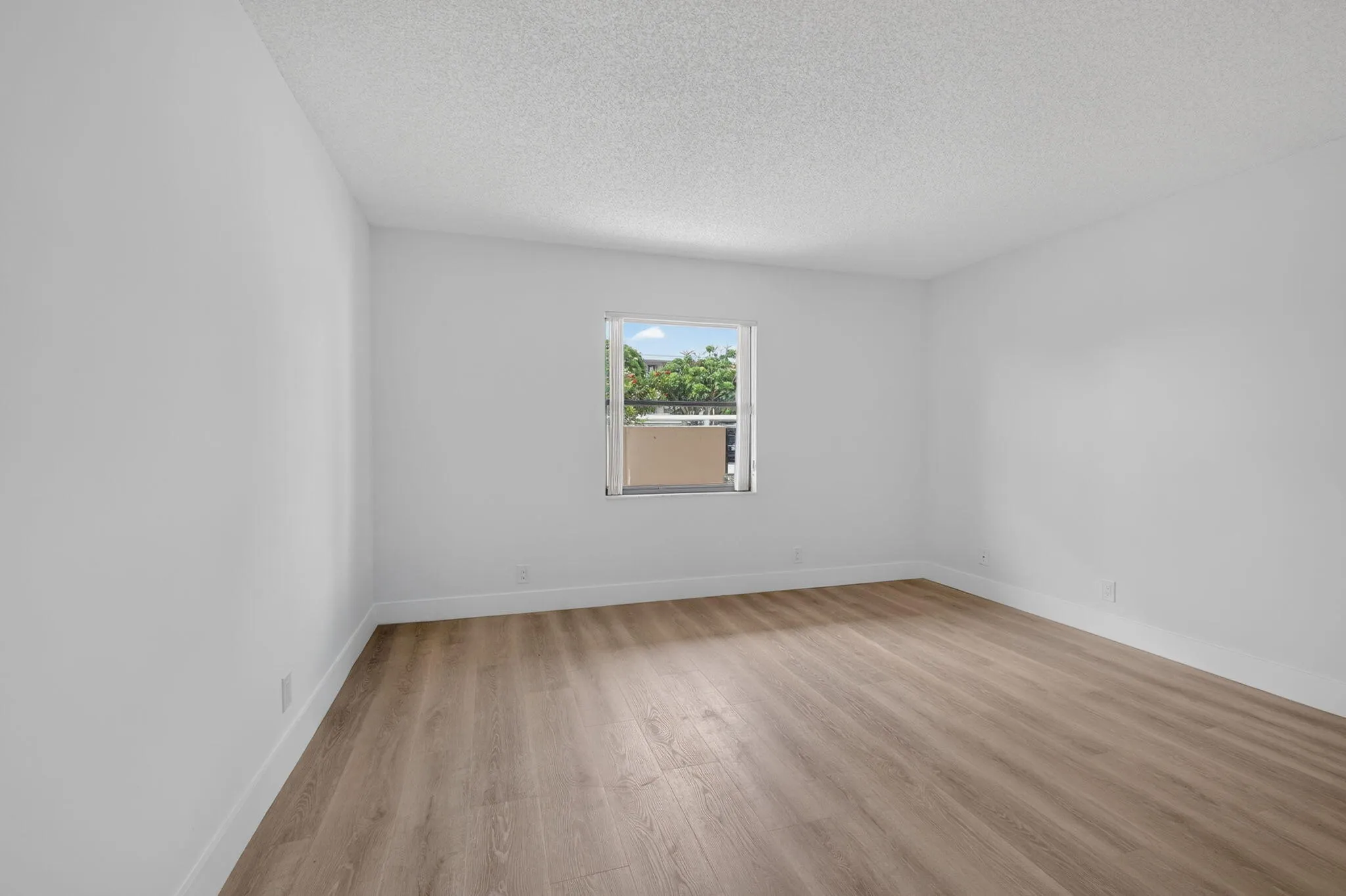 37-web-or-mls-5D1A9577