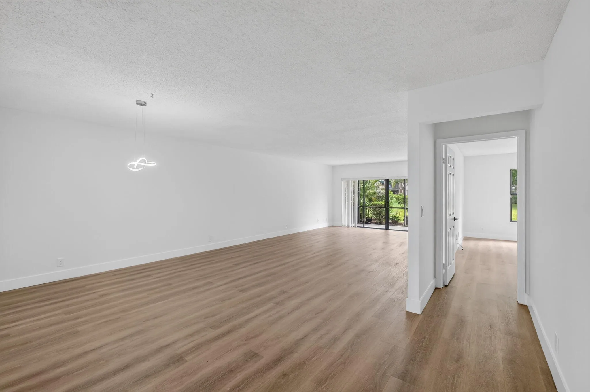 16-web-or-mls-5D1A9472
