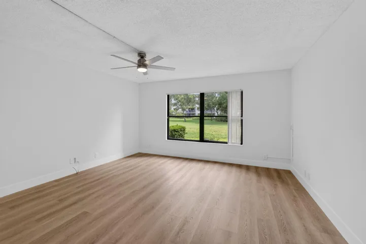 27-web-or-mls-5D1A9527