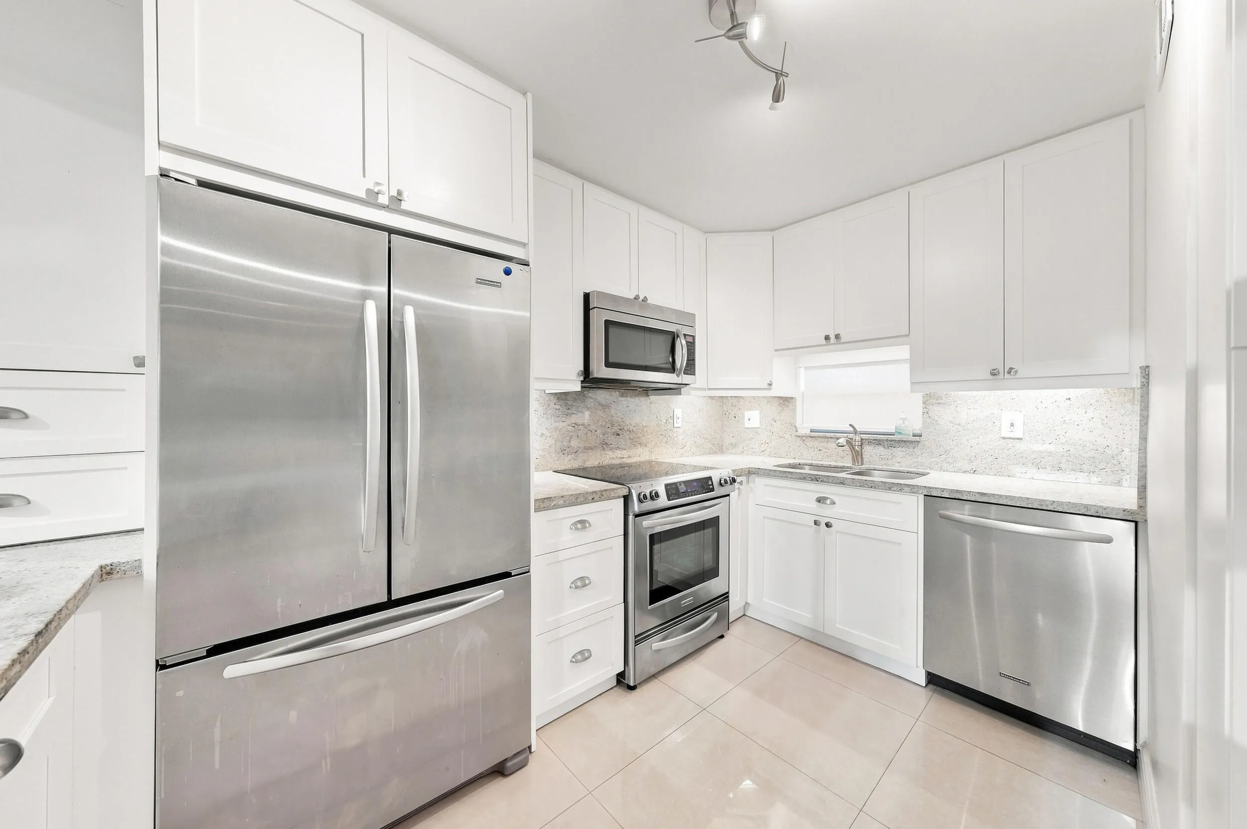074