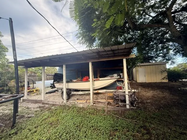 Boat Pic storage 520