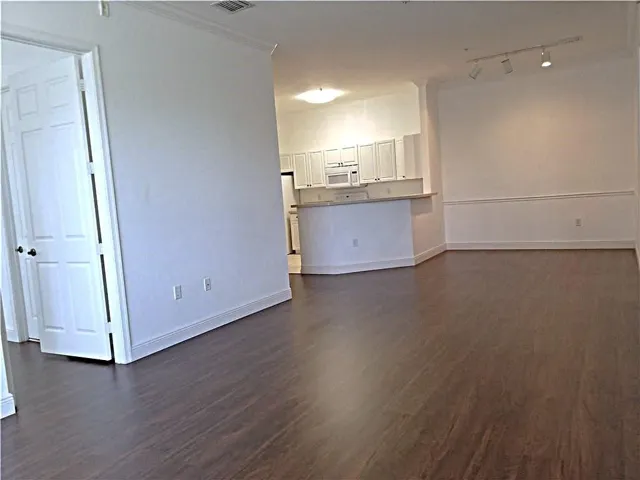 This bedroom has walk-in closet