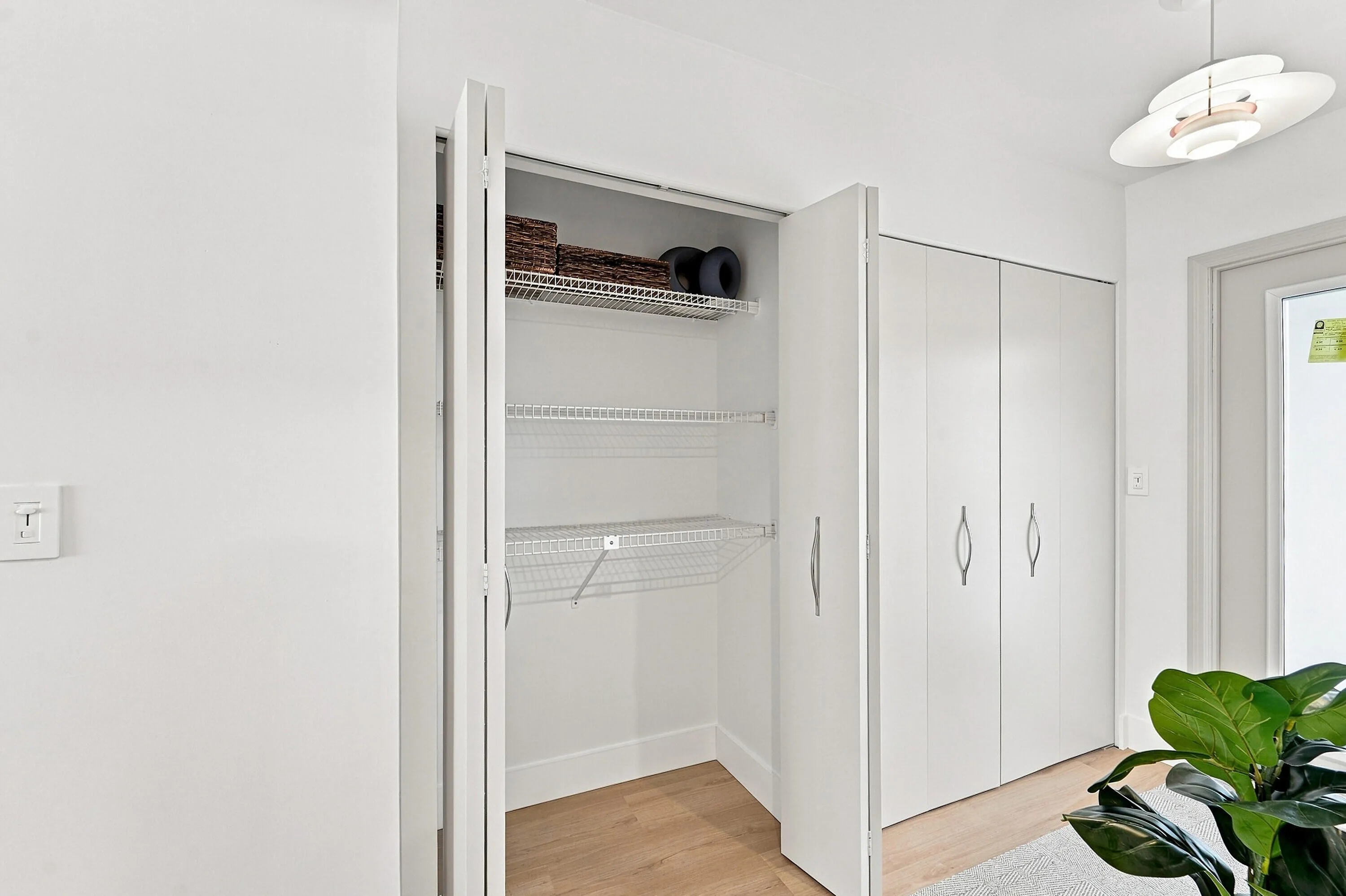 Extra closet space in the holleway
