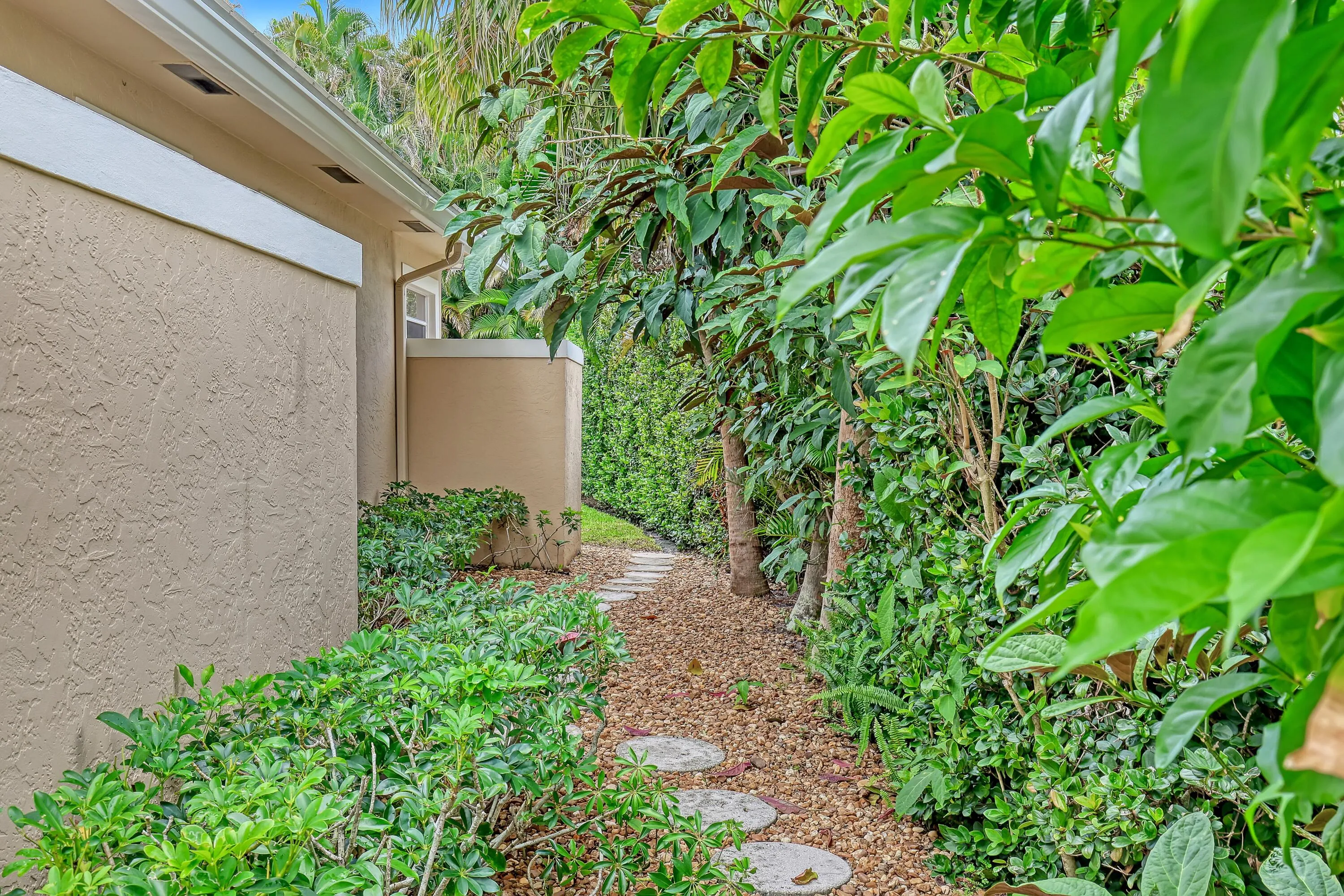 Private Side Yard
