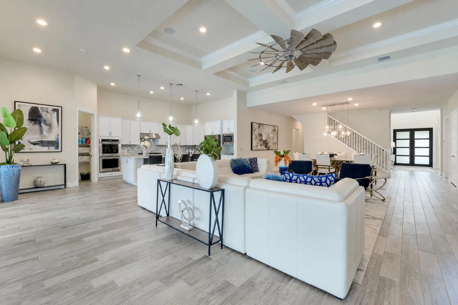 Open Concept living & dining