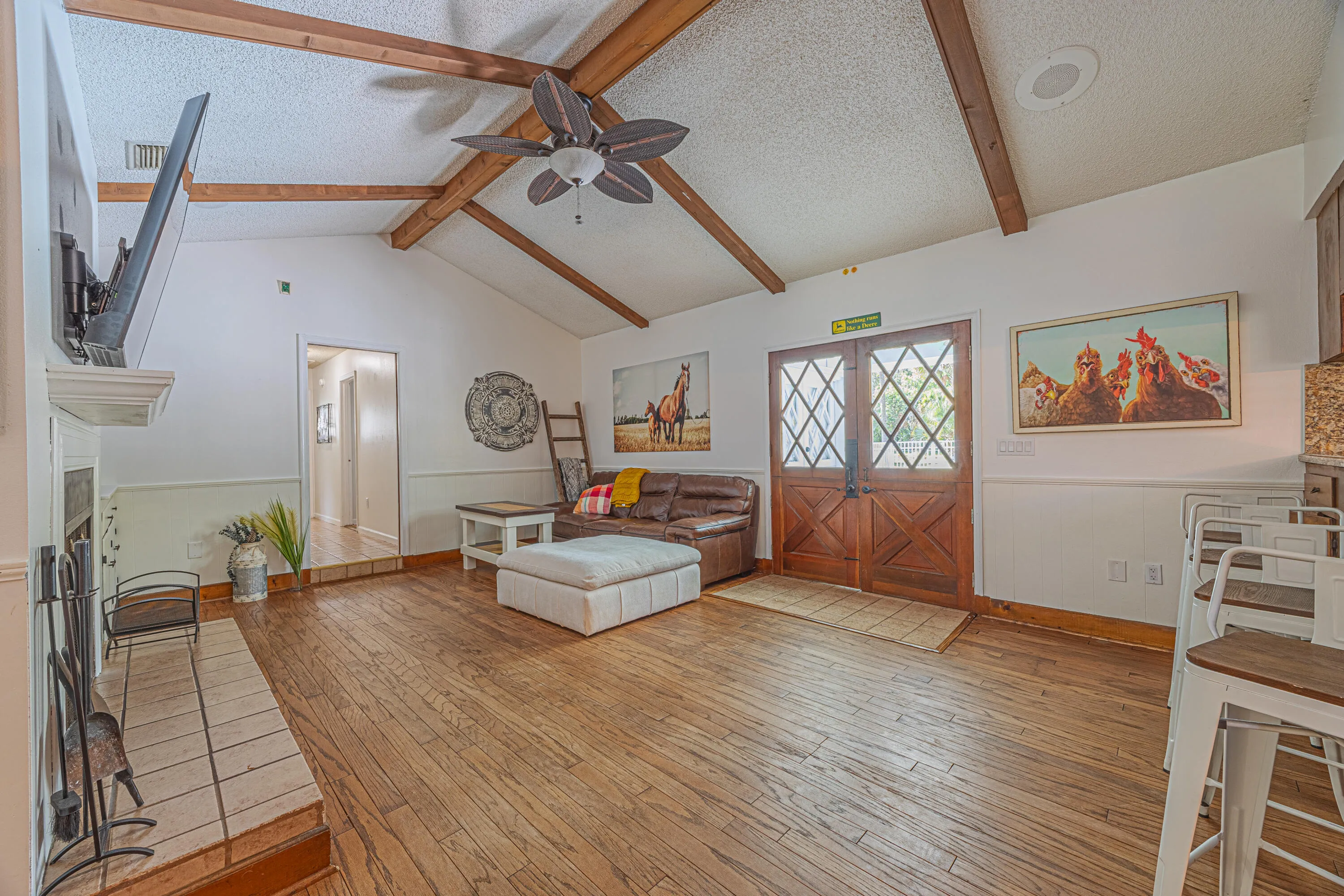 153A0091-HDR