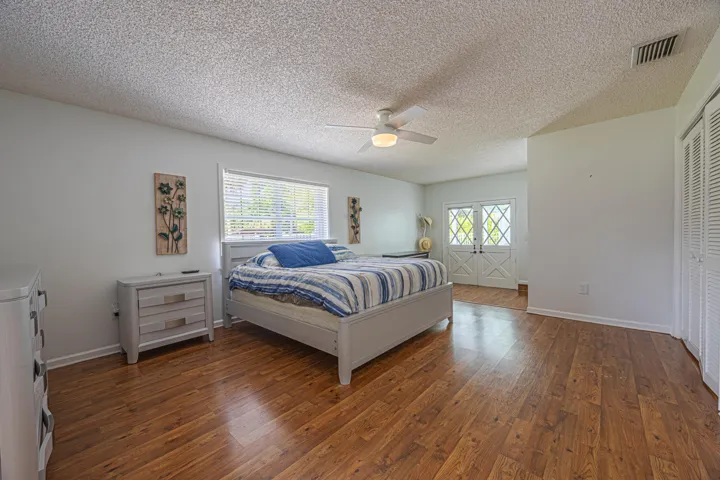 153A0032-HDR