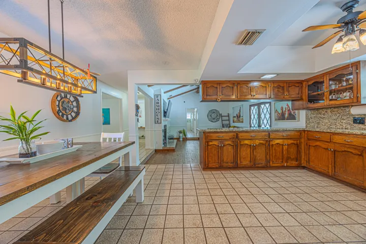 153A0097-HDR
