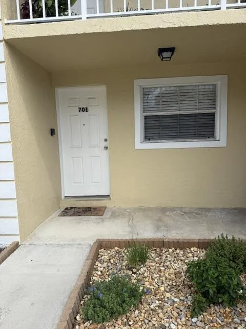 FIRST FLOOR, CORNER CONDO