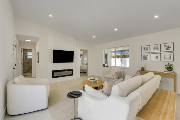 living Rm (3)