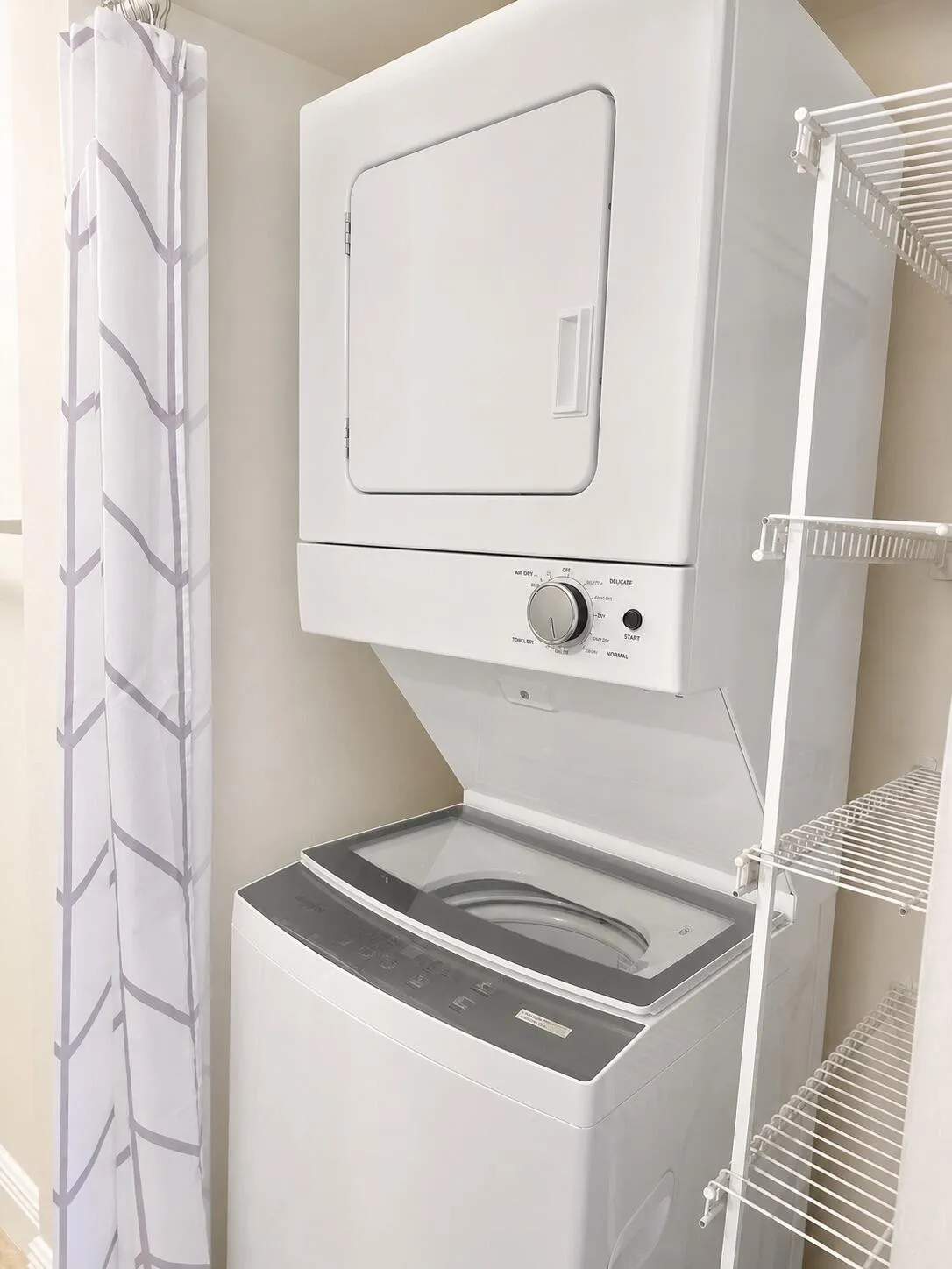 Laundry unit
