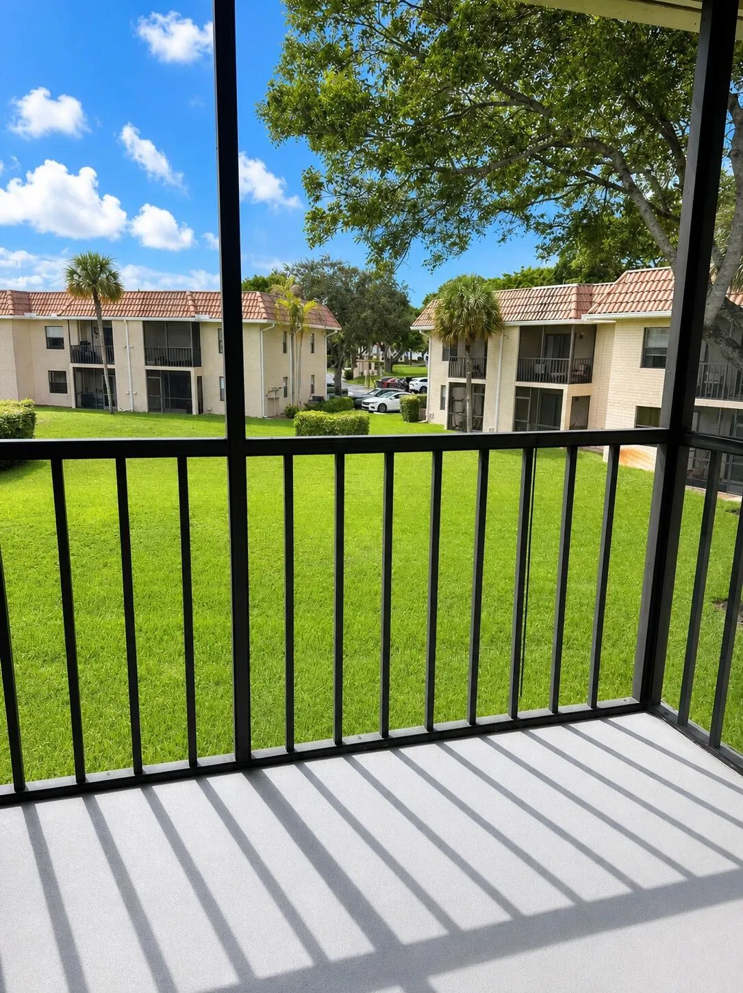 balcony