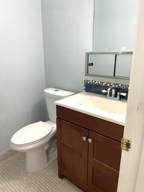 Guest half bathroom
