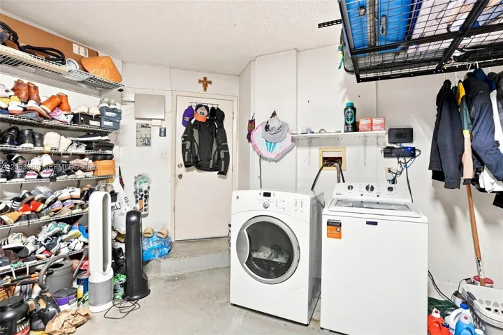 Photo 38