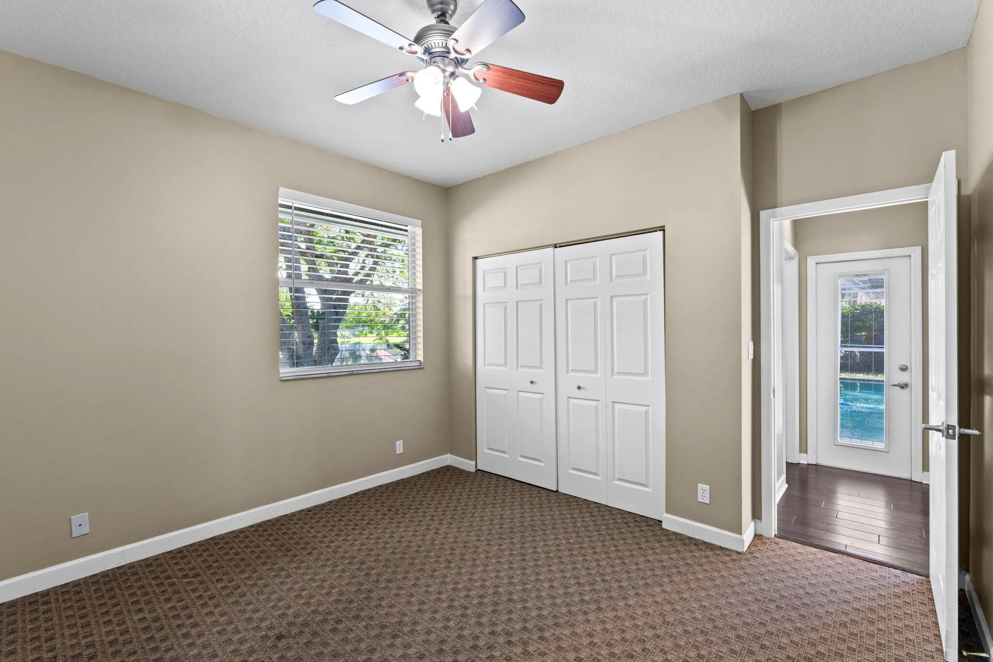 45-web-or-mls-A7407942