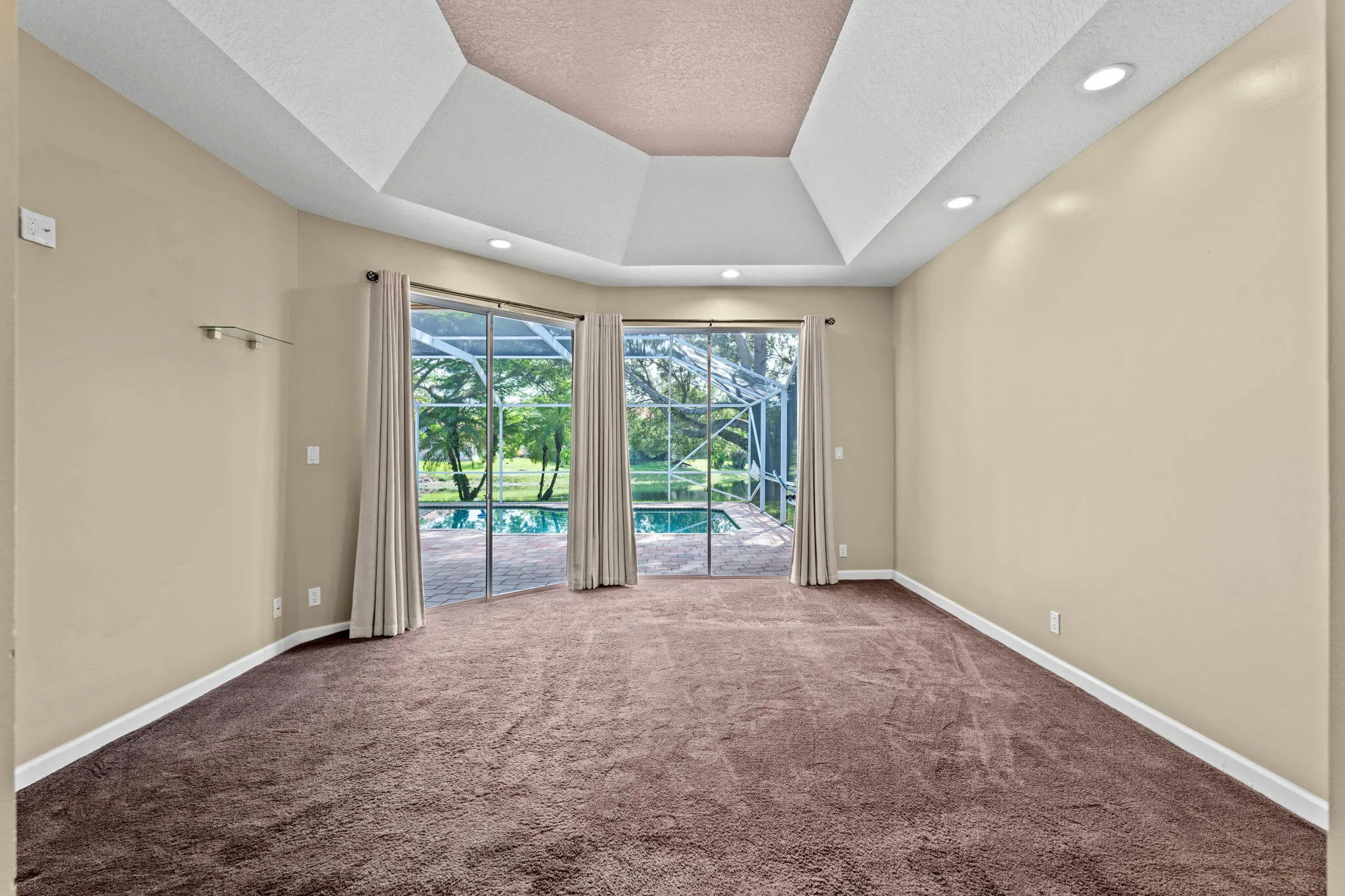 27-web-or-mls-A7408068
