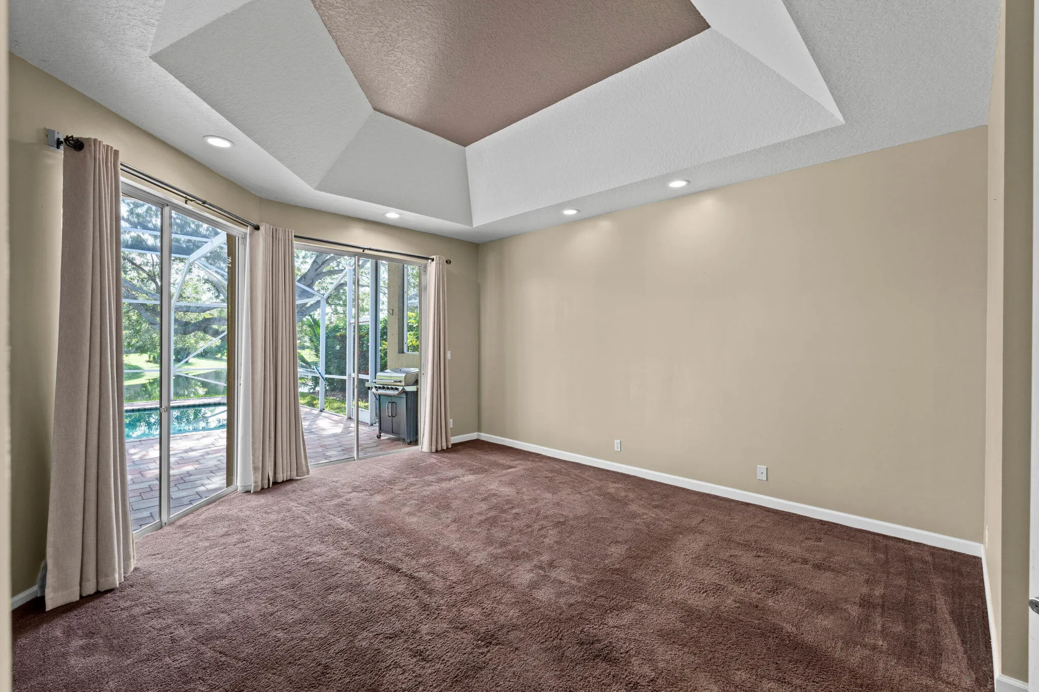 29-web-or-mls-A7408022