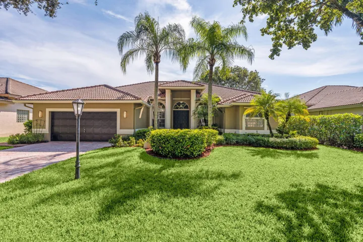 1-web-or-mls-A7407869