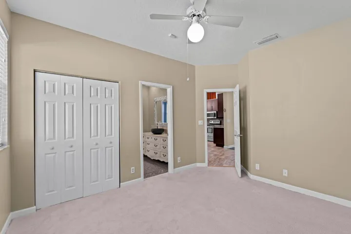 37-web-or-mls-A7407898