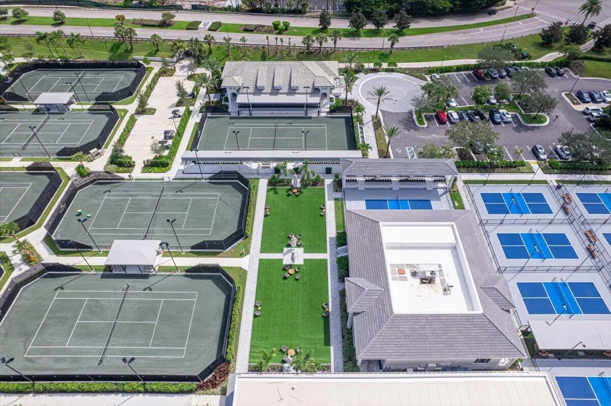19-Aerial-Tennis Courts